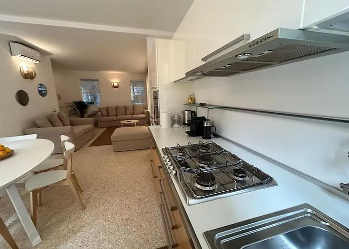 Maddalena's House Apartment